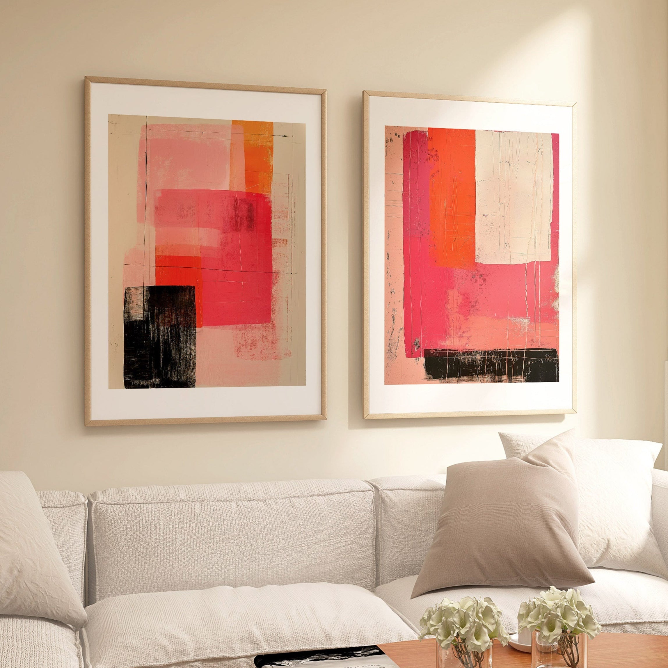 Cuadros abstractos para decorar las paredes del salón de tu hogar.