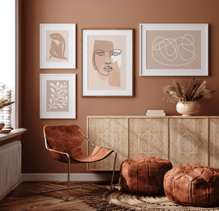 Conjunto de cuadros para decoración de salón en tonos beige