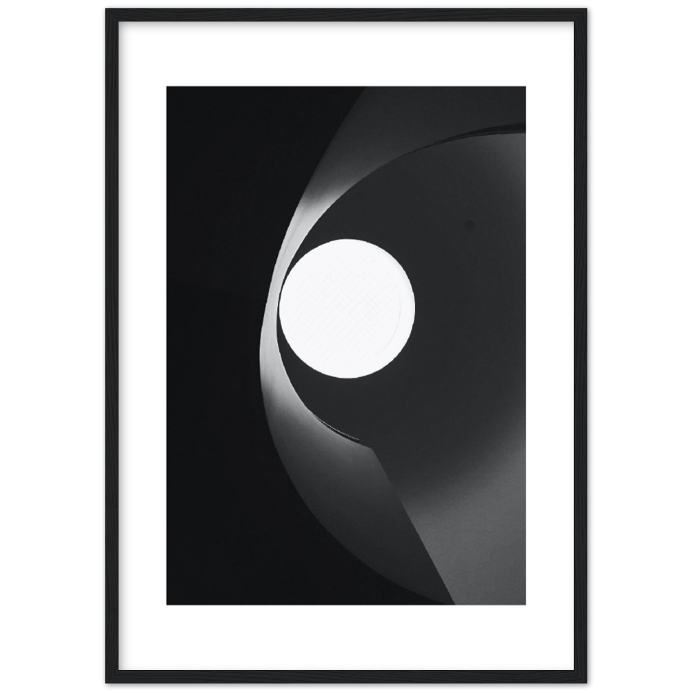 LIGHT HOLE