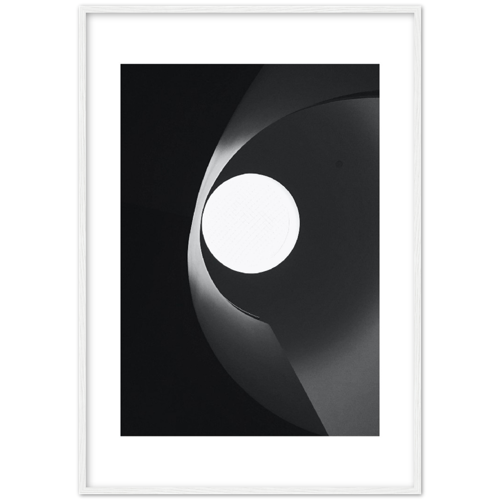 LIGHT HOLE