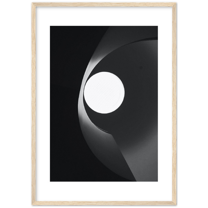 LIGHT HOLE
