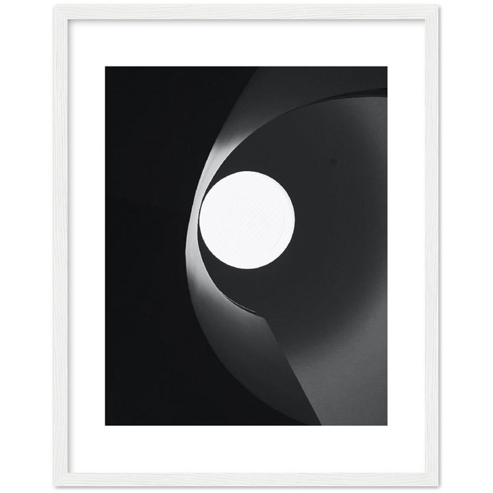 LIGHT HOLE