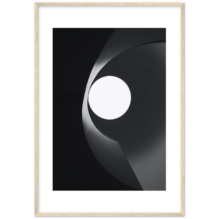 LIGHT HOLE